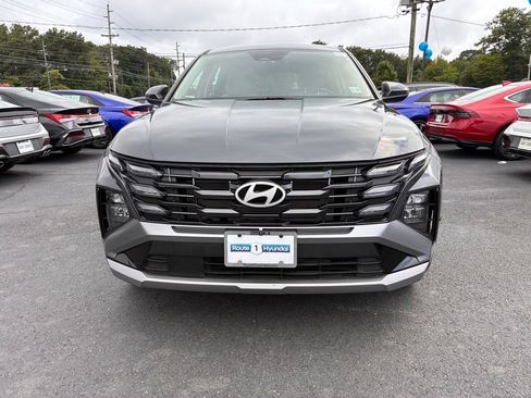 Used 2026 Hyundai Tucson SE AWD/4WD image 2