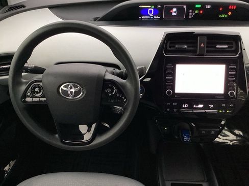 Used 2022 Toyota Prius LE FWD image 14