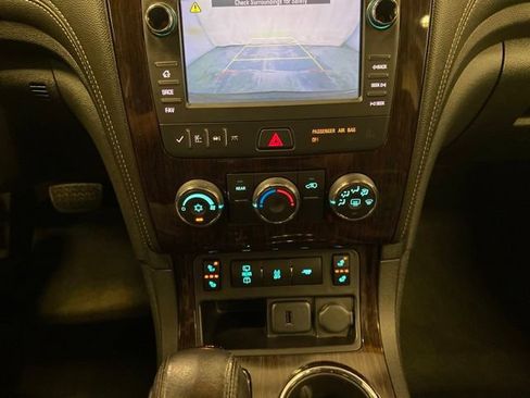 Used 2015 Chevrolet Traverse LT AWD/4WD image 13