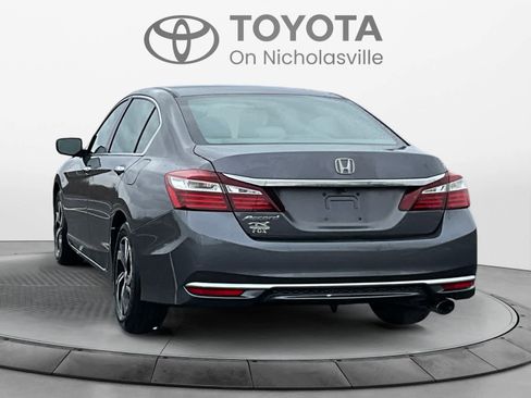 Used 2016 Honda Accord LX image 3