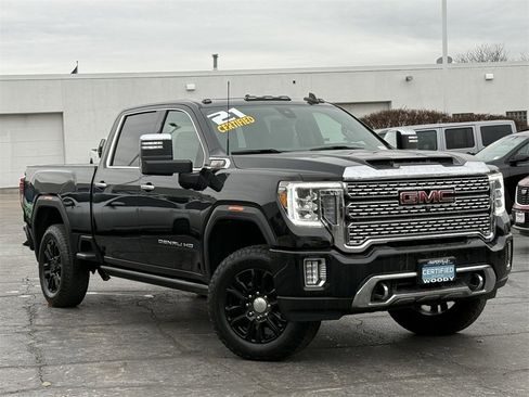Certified 2021 GMC Sierra 2500 Denali w/ Denali Black Diamond Edition image 2