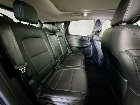 Certified 2022 Ford Escape SEL image 30