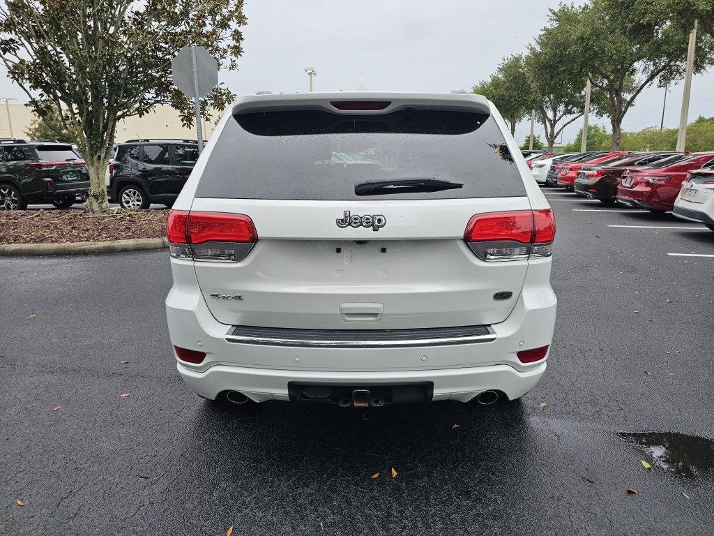 Used 2020 Jeep Grand Cherokee Overland AWD/4WD image 4