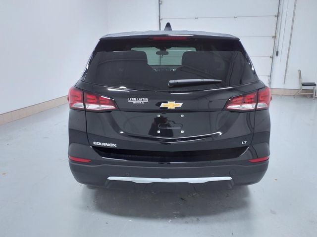 Used 2024 Chevrolet Equinox LT FWD image 4