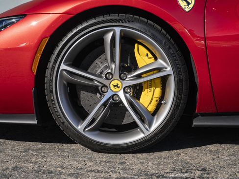 Used 2025 Ferrari 296 GTS RWD image 14