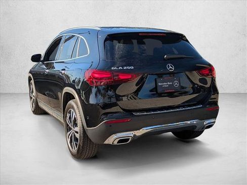 Used 2026 Mercedes-Benz GLA 250 image 8