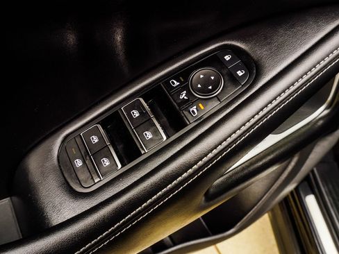 Certified 2023 INFINITI QX60 Luxe w/ Performance Audio Package image 34