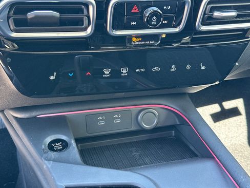 New 2026 Nissan Sentra SV w/ SV Convenience Package FWD image 26