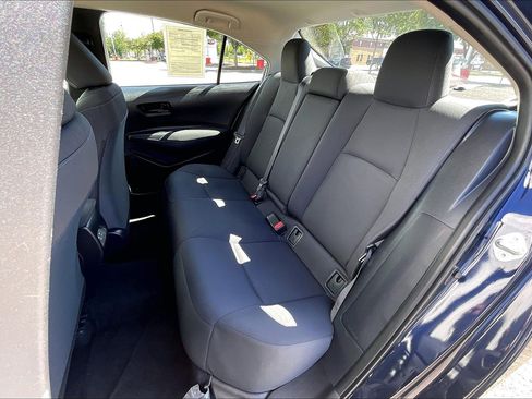 Used 2025 Toyota Corolla LE FWD image 30