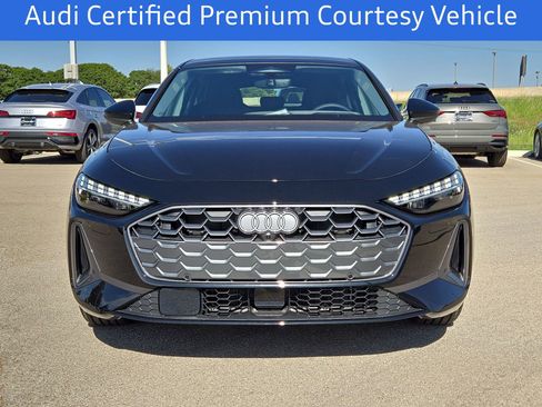 Used 2025 Audi A5 2.0T Premium Plus w/ Premium Plus AWD/4WD image 10