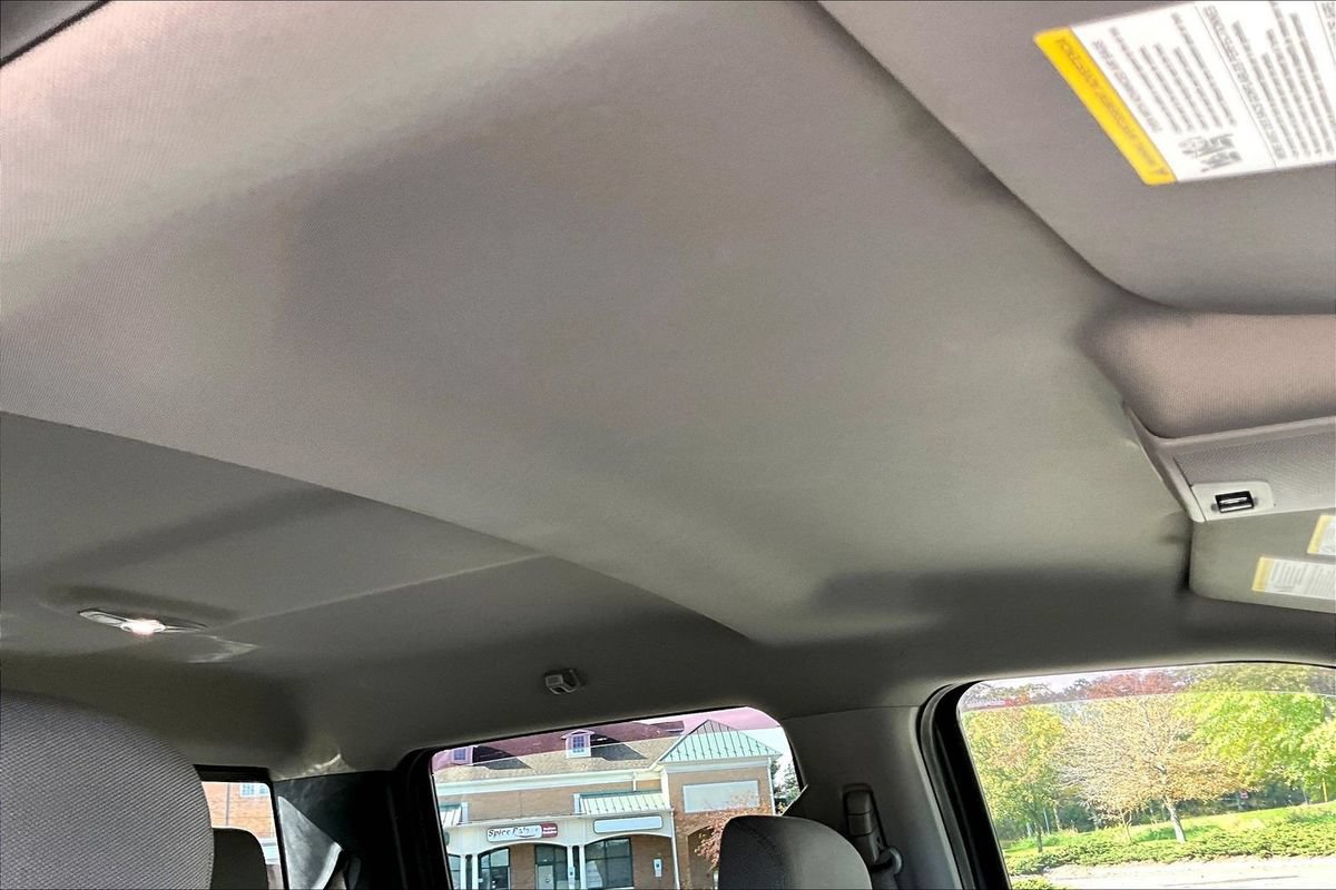 Used 2019 Ford F150 XLT w/ Equipment Group 302A Luxury AWD/4WD image 37