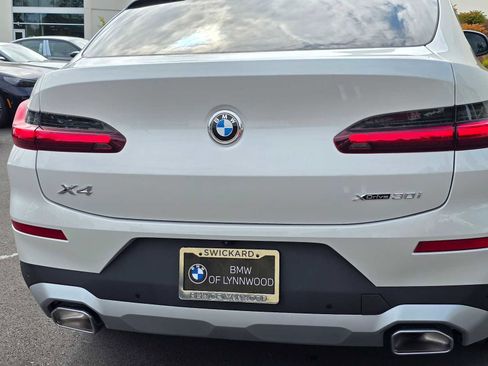 Used 2025 BMW X4 xDrive30i w/ Premium Package AWD/4WD image 16