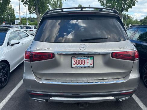 Used 2020 Mercedes-Benz GLS 450 4MATIC image 3