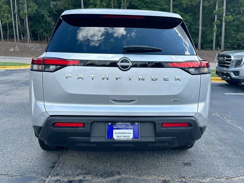 Used 2024 Nissan Pathfinder S w/ Cargo Package AWD/4WD image 15