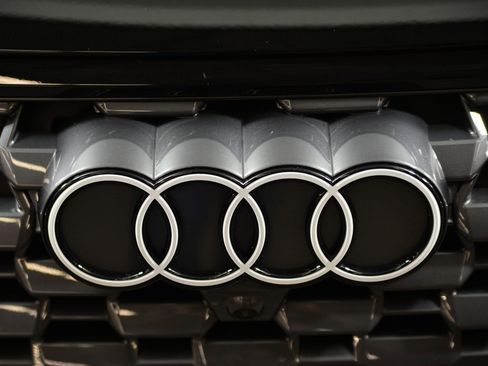 Certified 2025 Audi Q5 Premium Plus w/ Premium Plus image 15