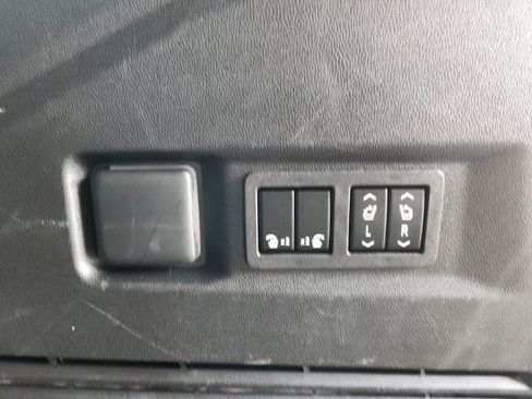 Used 2024 Chevrolet Tahoe RST w/ Luxury Package image 36