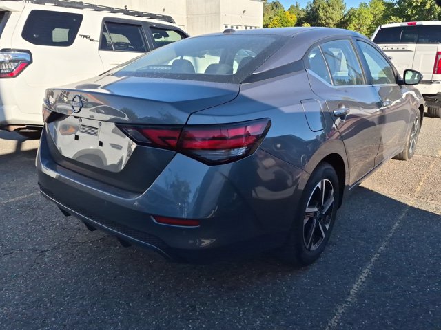 Used 2025 Nissan Sentra SV FWD image 4