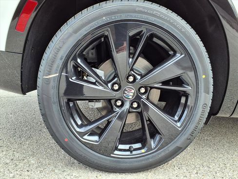 New 2026 Buick Envision Sport Touring image 27