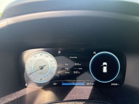 Used 2022 Hyundai Santa Fe Limited FWD image 10