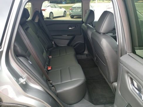 Certified 2025 Nissan Rogue SV w/ SV Premium Package image 15