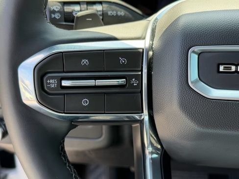 New 2026 GMC Yukon Denali AWD/4WD image 23