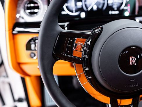 Used 2026 Rolls-Royce Phantom Sedan image 62