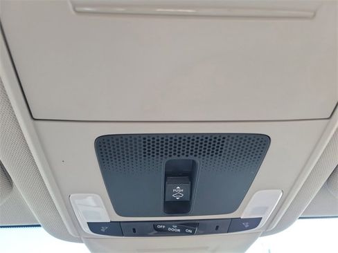 Certified 2023 Honda CR-V EX-L image 33