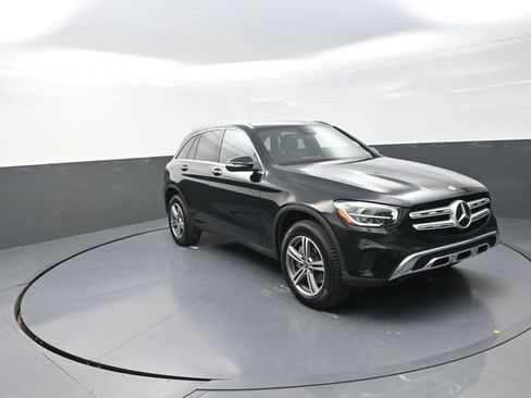 Used 2021 Mercedes-Benz GLC 300 4MATIC image 36