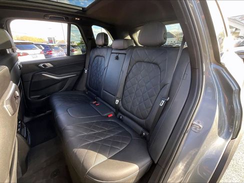 Certified 2024 BMW X5 xDrive40i w/ Parking Assistance Package AWD/4WD image 20