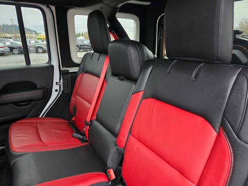 Used 2023 Jeep Wrangler Unlimited Rubicon 392 image 18