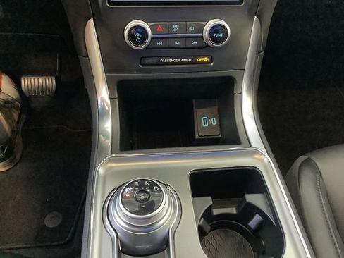 Used 2024 Ford Edge Titanium AWD/4WD image 29