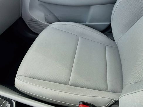 Used 2024 Hyundai Kona SEL FWD image 18