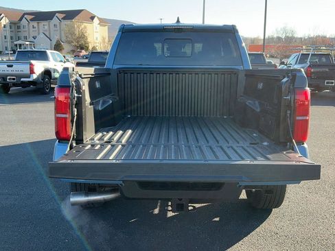 New 2026 Toyota Tacoma SR5 AWD/4WD image 5