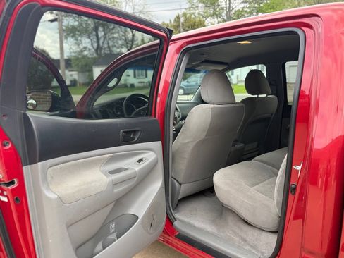Used 2009 Toyota Tacoma PreRunner RWD image 13