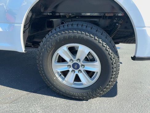 Used 2016 Ford F150 XLT w/ Trailer Tow Package AWD/4WD image 9
