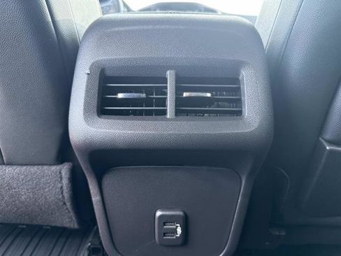 Used 2024 GMC Terrain AT4 image 20