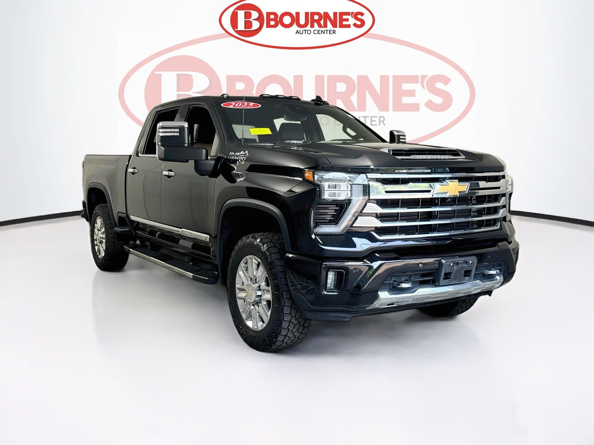 Used 2025 Chevrolet Silverado 3500 High Country w/ High Country Premium Package AWD/4WD image 1