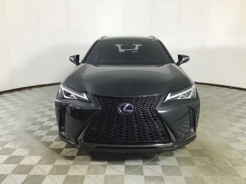 Used 2022 Lexus UX 250h F Sport image 2