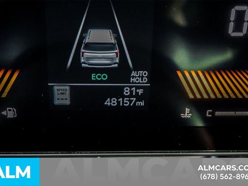 Used 2025 Kia Carnival FWD image 57