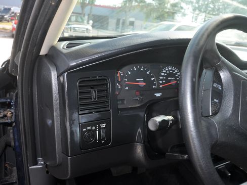 Used 2003 Dodge Dakota Sport RWD image 20