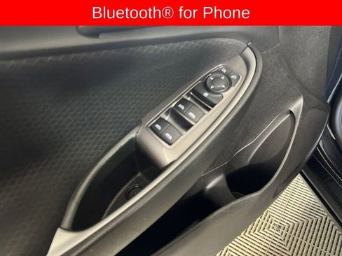 Used 2023 Chevrolet Malibu LT image 13