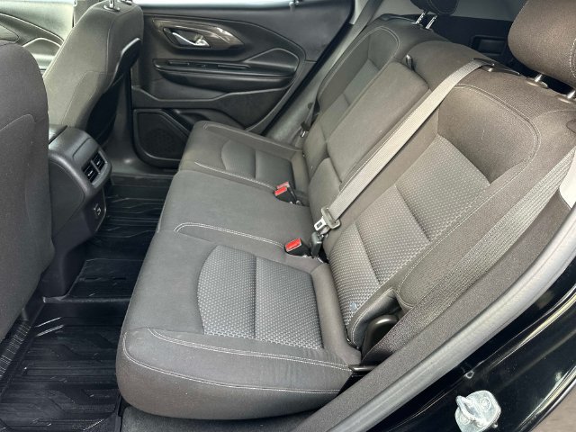 Used 2024 GMC Terrain SLE w/ Driver Convenience Package AWD/4WD image 11
