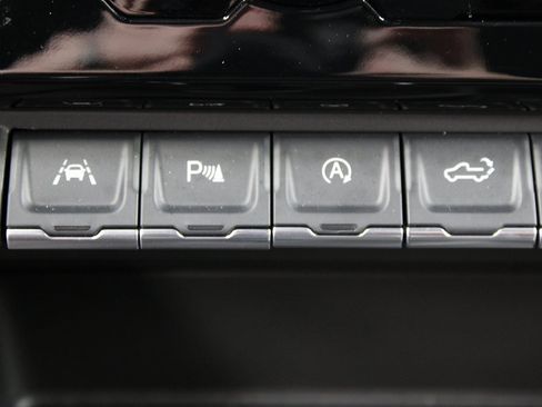 Used 2025 GMC Sierra 1500 Denali Ultimate image 68