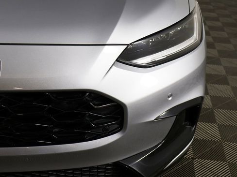 Used 2025 Honda HR-V EX-L image 14