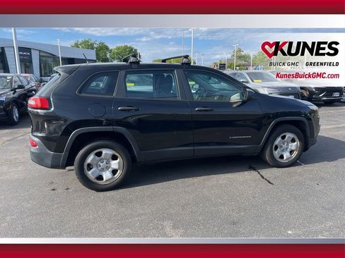 Used 2014 Jeep Cherokee Sport FWD image 2