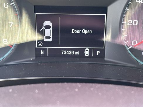 Used 2020 Chevrolet Malibu LT FWD image 28