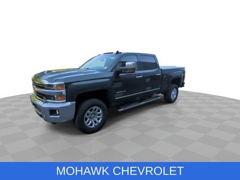 Used 2018 Chevrolet Silverado 3500 LTZ w/ Duramax Plus Package AWD/4WD image 4