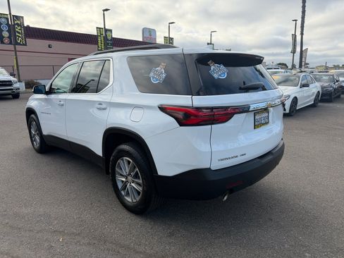 Used 2023 Chevrolet Traverse LT w/ LPO, Floor Liner Package AWD/4WD image 5
