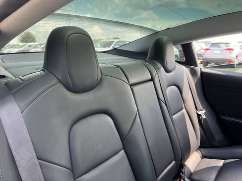Used 2019 Tesla Model 3 Long Range RWD image 28