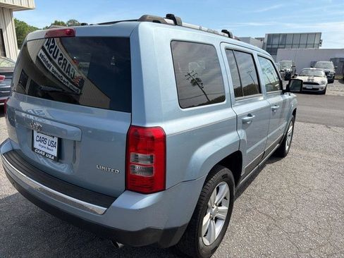 Used 2013 Jeep Patriot Limited w/ Sun/Sound Group FWD image 9